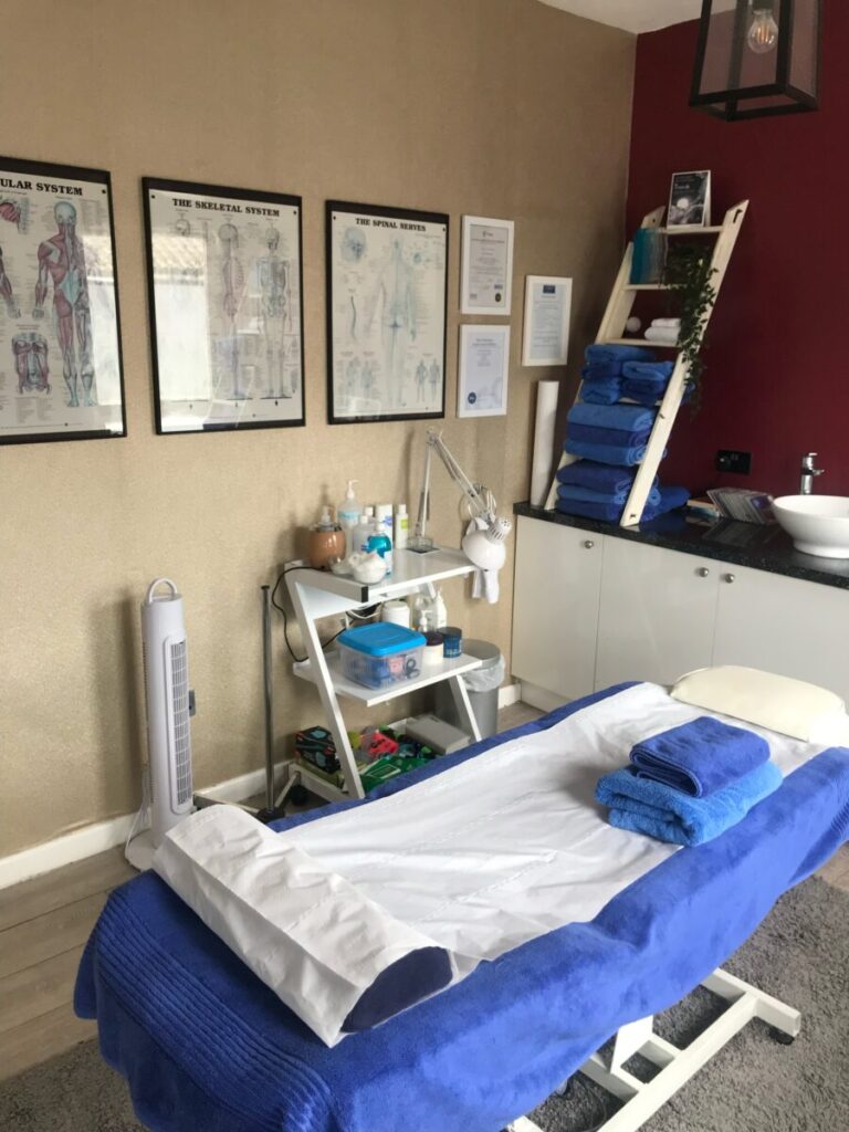 massage therapy treatment room